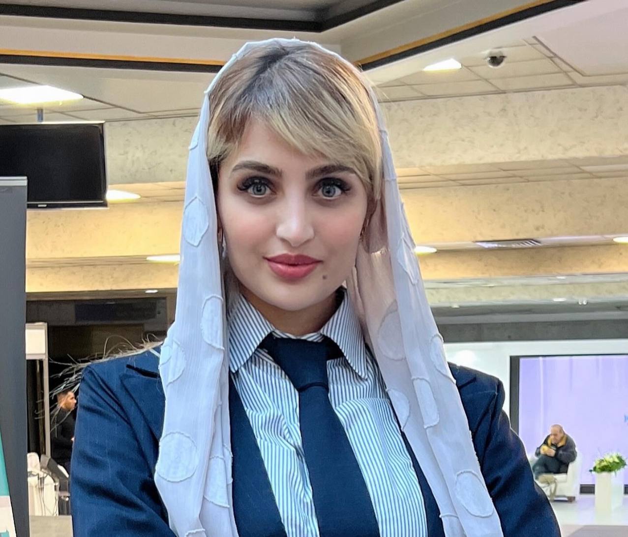 دکتر چیمن دانشیار