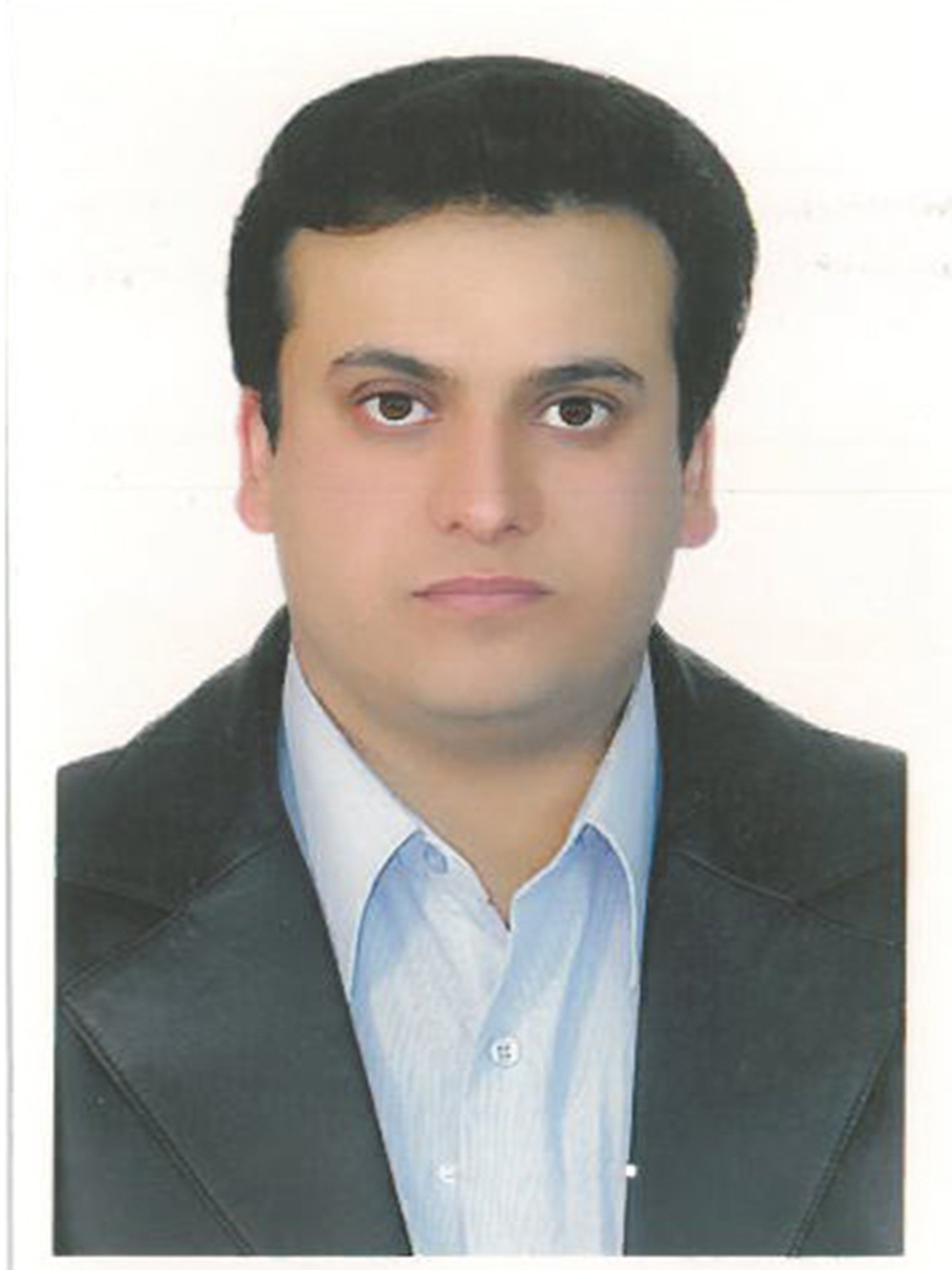 دکتر سیدروح الله هاشمی نژاد