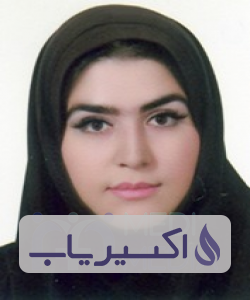 دکتر ماندانا نادری