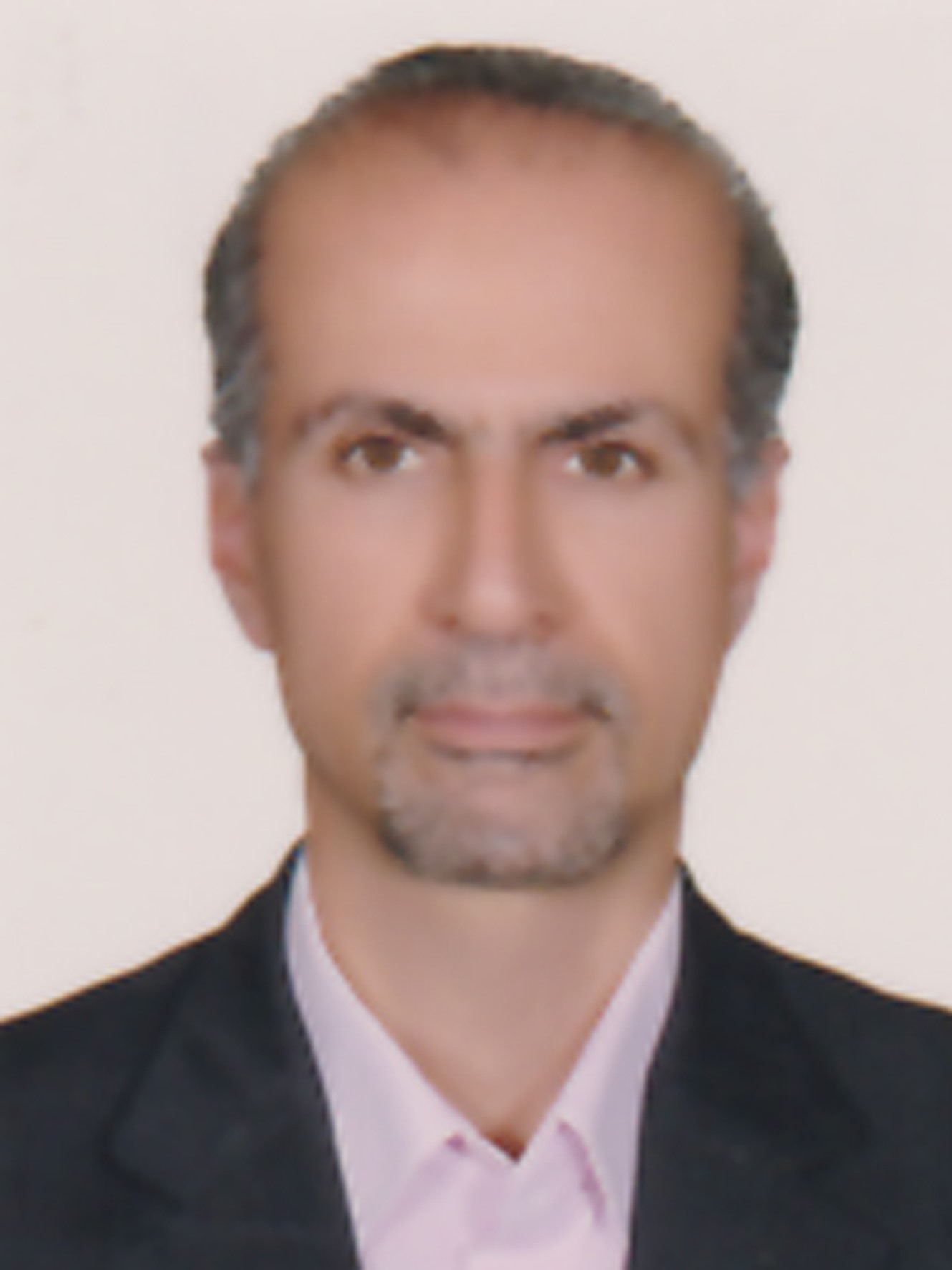 دکتر عقیل اعتماد