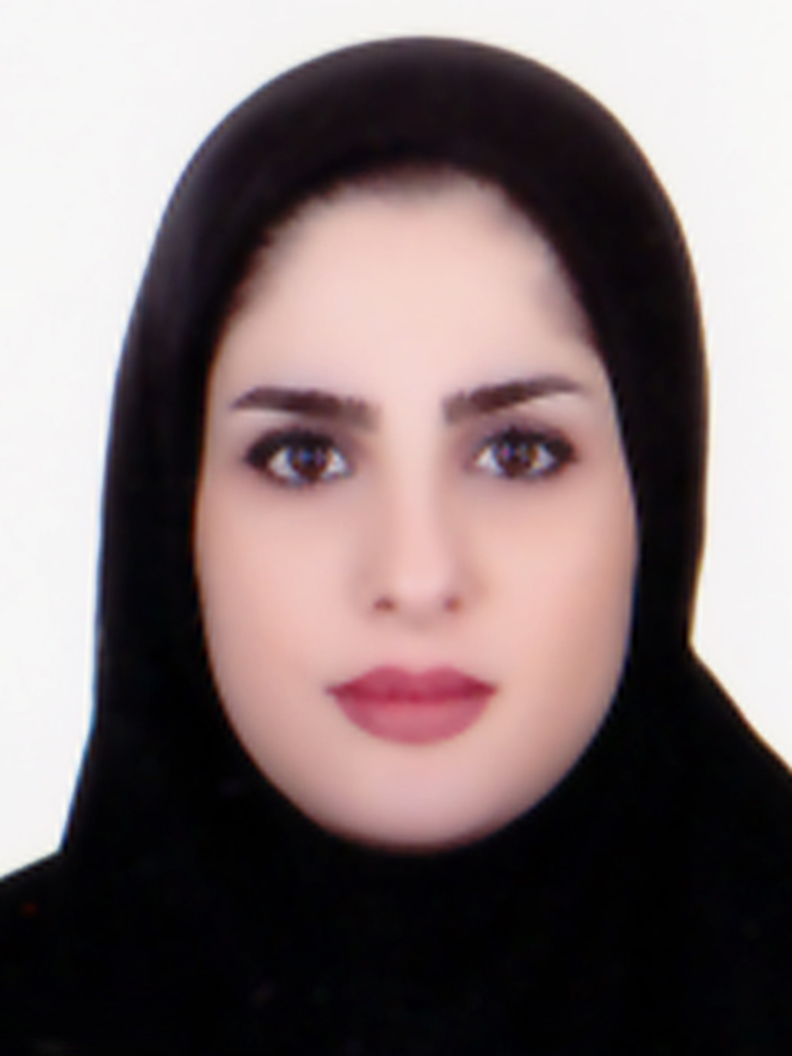 دکتر لعیا نیک بین