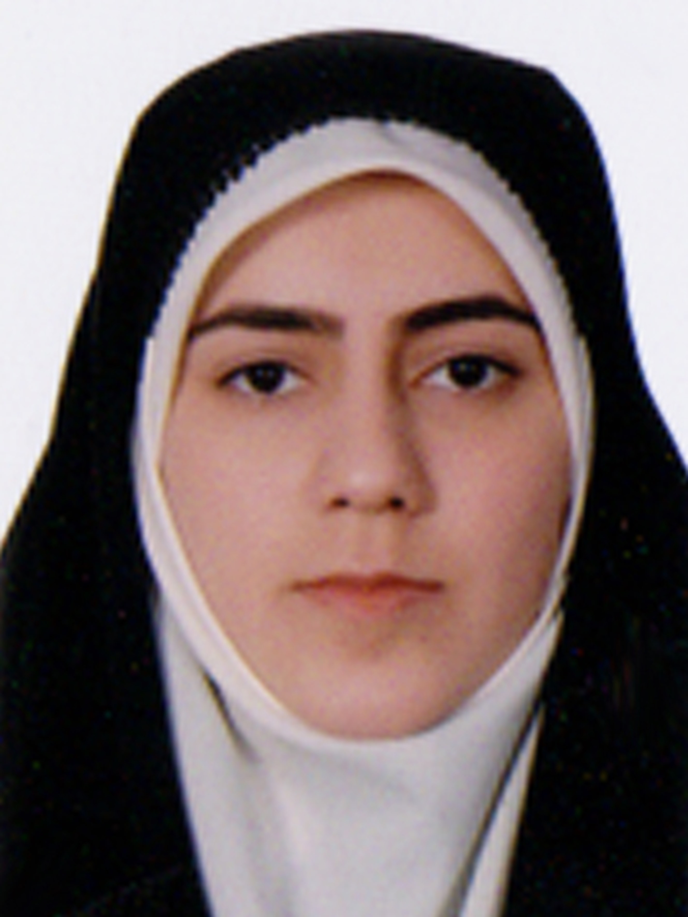 دکتر آناهیتا تیموری دربادام