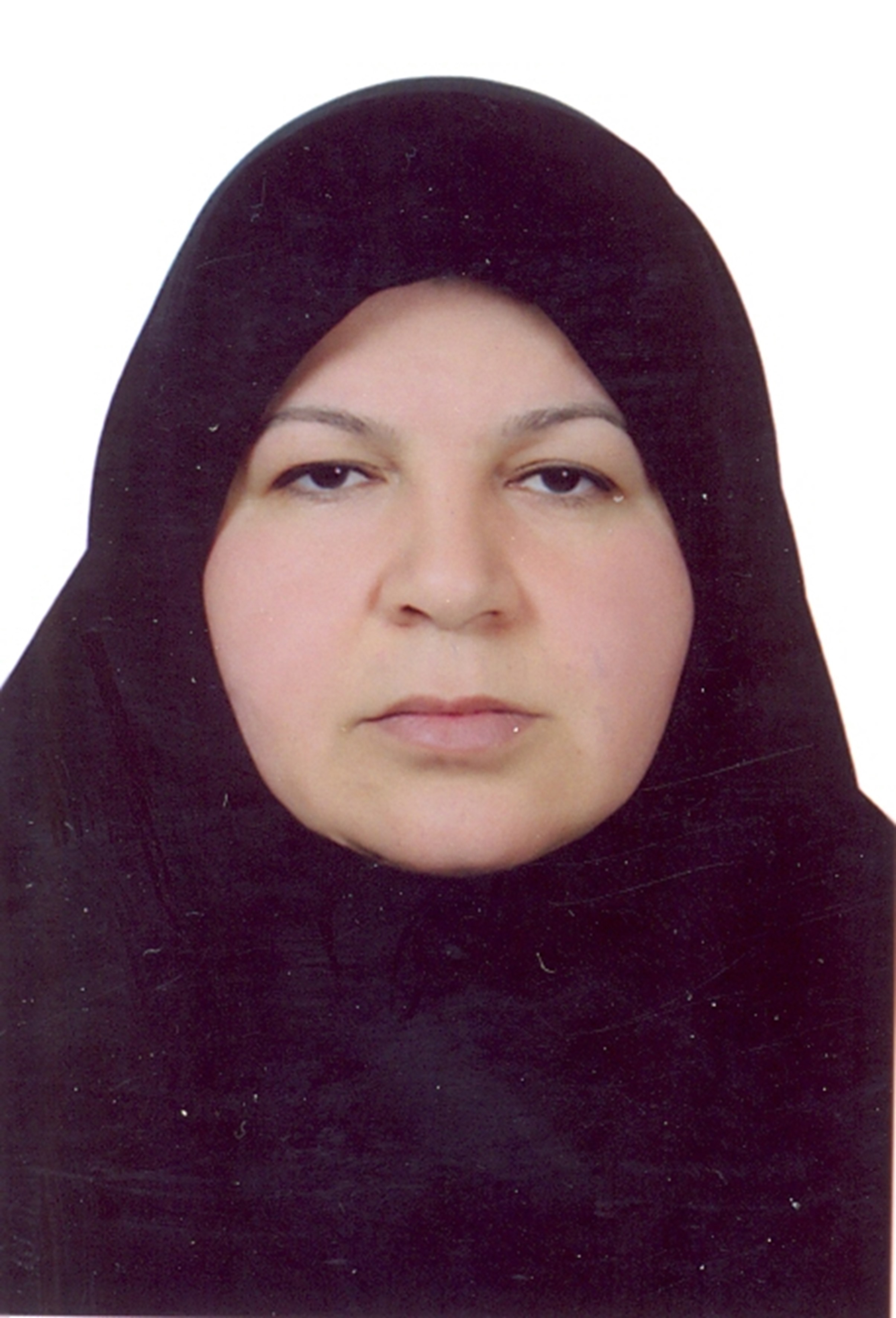 دکتر مهدیه مداح ساداتیه