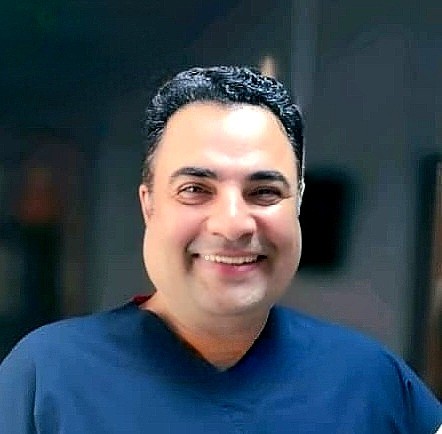 دکتر علی اکبر کرمی