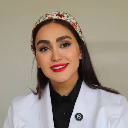 خانم عاطفه طاهری